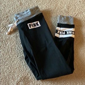 Victoria’s Secret PINK yoga leggings